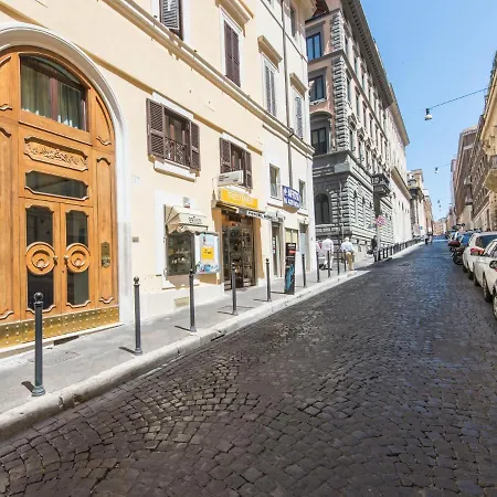Amazing Loft In Apartment Rome